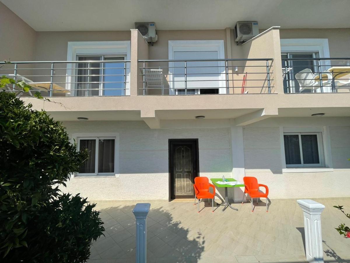 Villa Eden Breeze Саранде Екстериор снимка