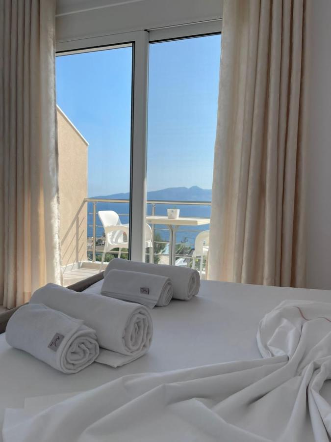 Villa Eden Breeze Саранде Екстериор снимка